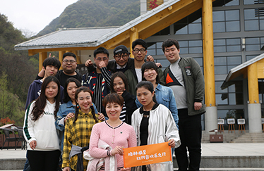 2018年格林威至紅河谷游記，不負春光撒浪嘿！